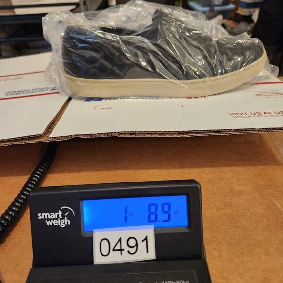 STEVE MADDEN Ecentrcq Black Faux Leather Quilted Comfort Slip On Womens 9M - Picture 10 of 10